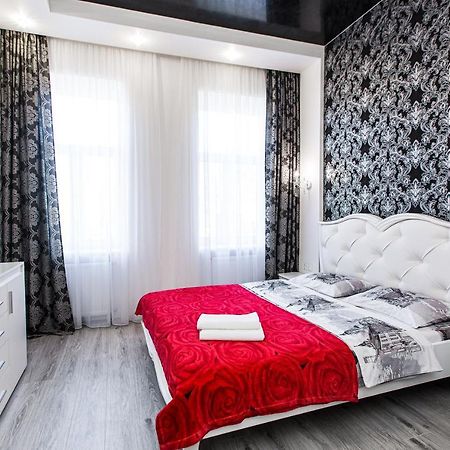Apartamento Однокомнатная Форум-Центр Leópolis Exterior foto