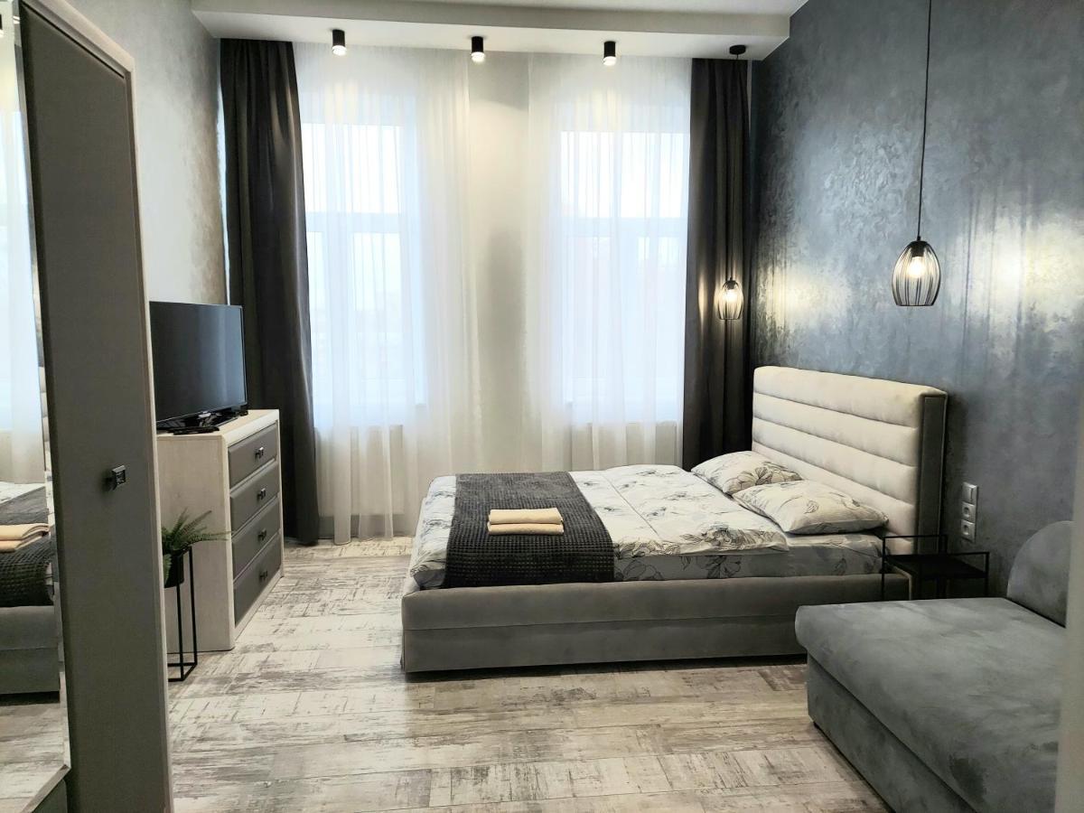 Apartamento Однокомнатная Форум-Центр Leópolis Exterior foto