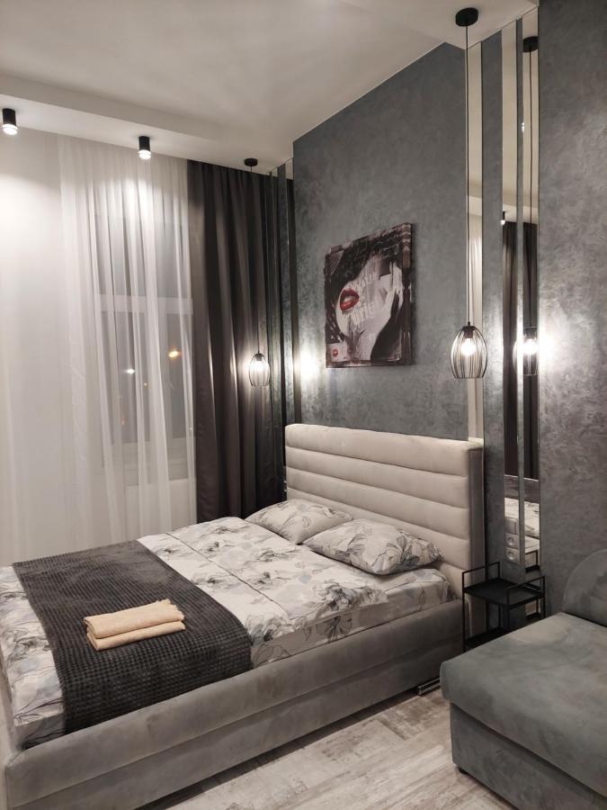 Apartamento Однокомнатная Форум-Центр Leópolis Exterior foto