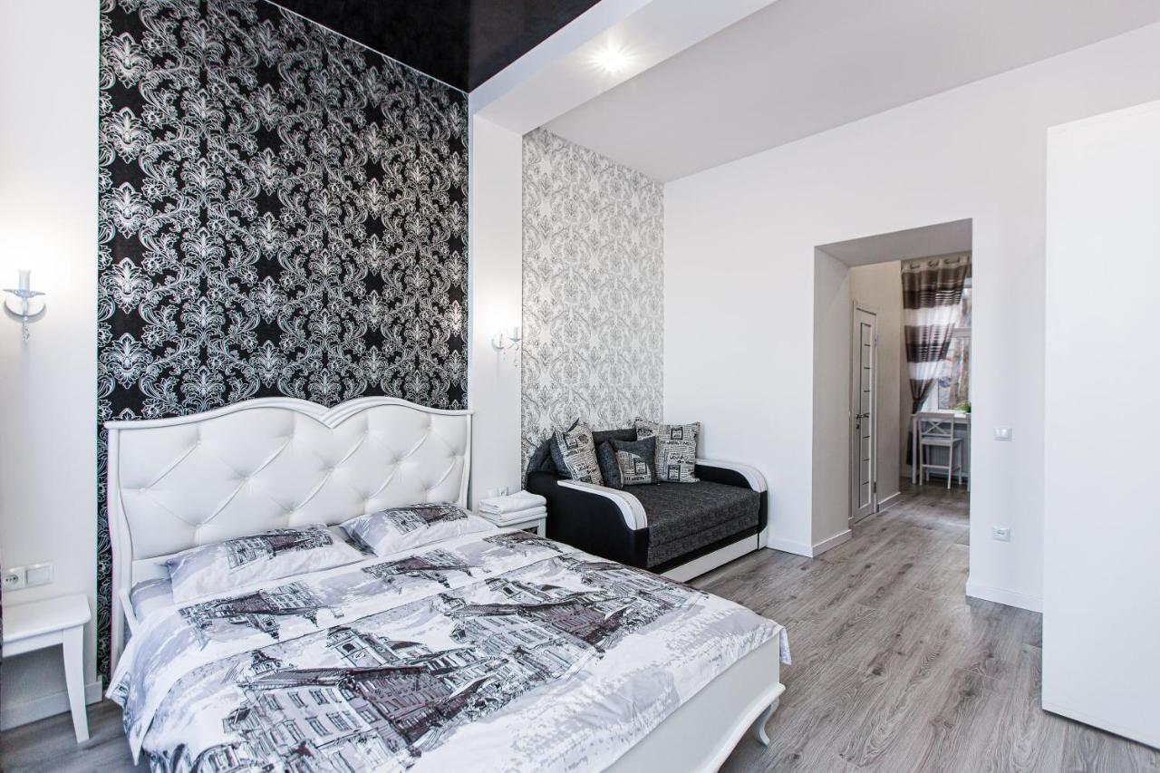 Apartamento Однокомнатная Форум-Центр Leópolis Exterior foto